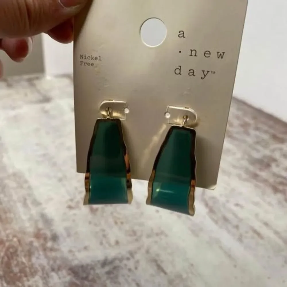 New A New Day Target Statement costume ￼ jewelry earrings￼ green boho bohemian